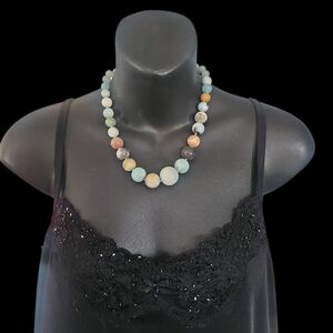 Elegant Multicolor Beaded Necklace